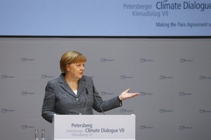 ميركل ستستقبل ماكرون في برلين الاثنين المقبل