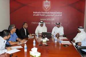 رئيس اتحاد الكرة يشهد الاجتماع الأول للجنة التدريب والتطوير