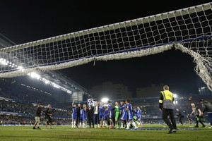 بالفيديو... تشلسي يحتفل باللقب بالفوز 4-3 على واتفورد