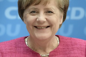 ميركل قبل زيارة ماكرون: لا أريد الظهور كـ 'عارفة ببواطن الأمور'