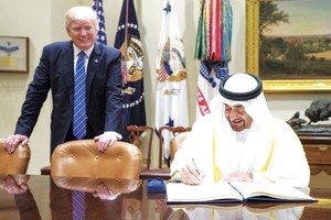 محمد بن زايد: الإمارات مستعدة للتعاون مع أميركا والمجتمع الدولي لتعزيز أمن المنطقة