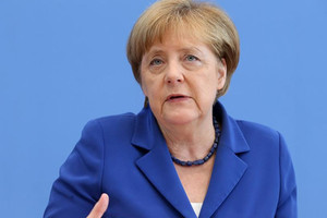 الحزب الاشتراكي يوافق على الدخول في ائتلاف مع حزب ميركل في ولاية زارلاند