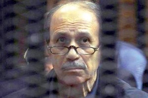مصر : فرار وزير الداخلية السابق بعد تأييد حكم بحبسه 7 سنوات