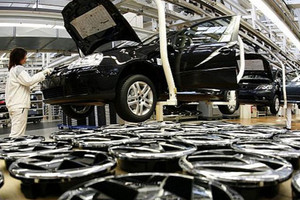 'فولكس فاغن' تستدعي 500 ألف سيارة في الصين