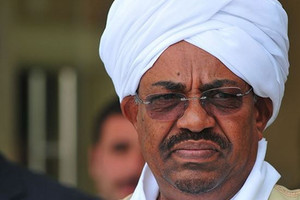 الخرطوم تقول ان البشير سيحضر قمة الرياض مع ترامب وواشنطن ترفض