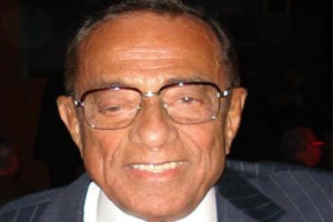 محكمة مصرية تقضي ببراءة رجل الأعمال حسين سالم في قضية بيع الغاز لإسرائيل