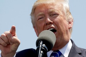 الرئيس المصري: ترامب هو الرقم الحاسم لحل القضية الفلسطينية .. وعلى إسرائيل اغتنام الفرصة