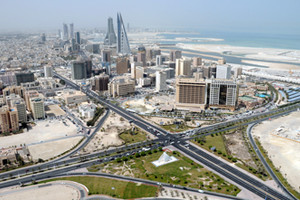 الطقس في البحرين حسن ولكنه حار مع بعض السحب خلال النهار