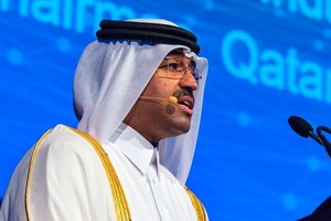 قطر ترى فوائد في تمديد تخفيضات النفط حتى الربع/1 من 2018