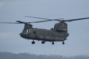 بوينغ توقع صفقات دفاعية وتجارية مع السعودية