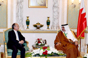 البحرين : ولي العهد يؤكد الدور المهم لتوظيف التطور التقني في شتى القطاعات  