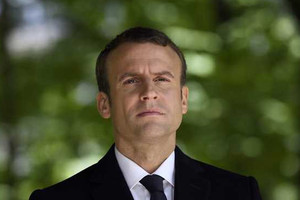 استطلاع: 62% من الفرنسيين راضون عن رئيسهم الجديد