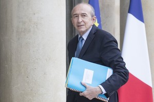 وزير داخلية فرنسا: المشتبه به في تفجير مانشستر ربما سافر لسورية