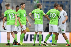 فولفسبورغ يتطلع لانتزاع الفرصة الأخيرة والبقاء في البوندسليغا على حساب براونشفيج