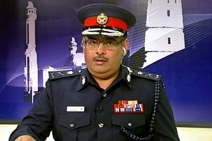 تعقيباً على ما نشر في 'الوسط' اليوم... الحسن: إمامة الصلاة لها شروط من ضمنها أن يكون الإمام بحريني الجنسية