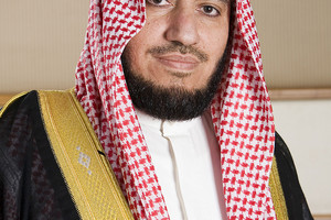 القطان يشيد  بصرف كسوة رمضان لأسر 'الخيرية الملكية'