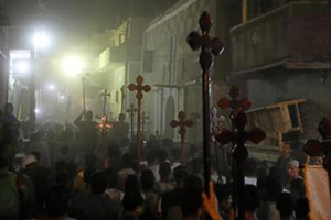 مصر تقصف معسكرات متشددين في ليبيا لليوم الثاني بعد هجوم على مسيحيين