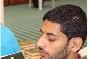 عاجل | عائلة الشاب إبراهيم الشكر تنفي تلقيها اتصالاً من أي جهة رسمية بوفاة ابنها