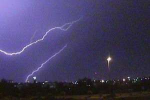 مقتل 29 شخصاً في الهند بسبب البرق والعواصف