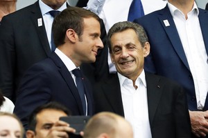 حزب الرئيس الفرنسي يتصدر في استطلاعات الرأي قبل الانتخابات البرلمانية