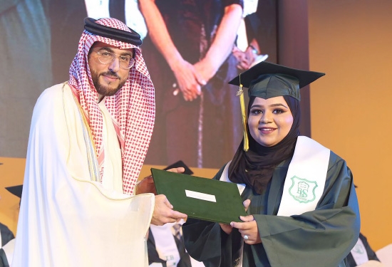 ﻿مي بنت سليمان العتيبي: خريجو «البيان» سفراء وطنهم ونحن نبذل الغالي والنفيس لدعمهم