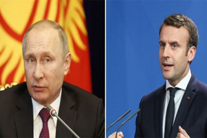 بوتين وماكرون يجتمعان في فرساي في خطوة رمزية نحو تحسين العلاقات