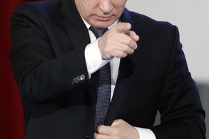 بوتين يقول انه مقتنع بأن الأسد لم يستخدم أسلحة كيماوية