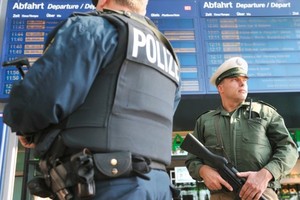 الإفراج عن سوري يشتبه في تخطيطه لهجوم في برلين لعدم كفاية الأدلة