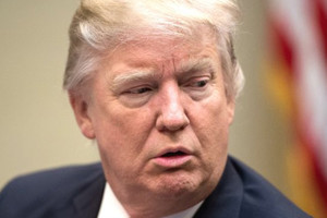 مصادر: توقعات بأن يؤجل ترامب نقل السفارة الأميركية للقدس