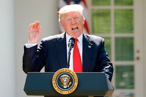  ترامب متهم باضعاف الزعامة الاميركية في العالم بقرار الانسحاب من اتفاق باريس