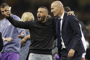 رونالدو وزيدان يحفران اسمهما بأحرف من ذهب في تاريخ دوري أبطال أوروبا