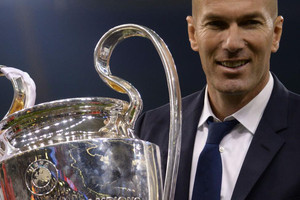 زيدان يكشف: أمر 'شخصي' صنع الفارق للريال بين الشوطين